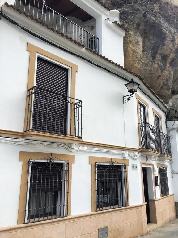 Casa Rural Cuevas Del Sol Setenil De Las Bodegas Bagian luar foto