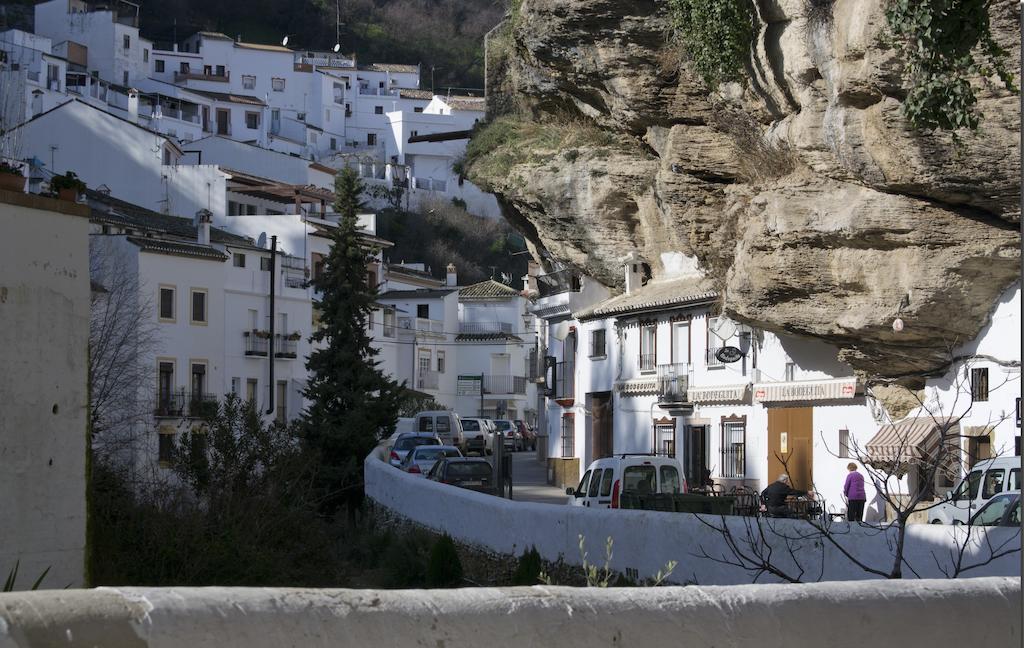 Casa Rural Cuevas Del Sol Setenil De Las Bodegas Bagian luar foto
